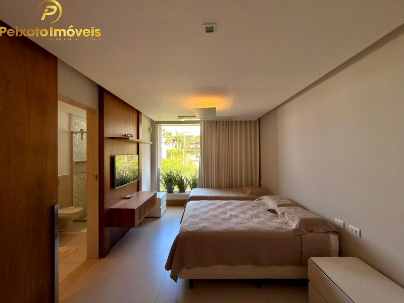 Casa, 7 quartos, 924 m² - Foto 13