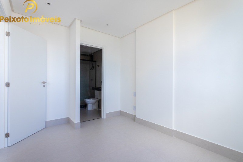 Apartamento, 3 quartos, 70 m² - Foto 2