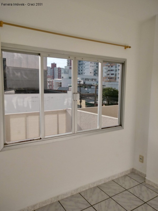 Apartamento à venda e aluguel com 1 quarto, 39m² - Foto 9