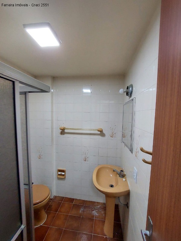 Apartamento para alugar com 1 quarto, 35m² - Foto 7