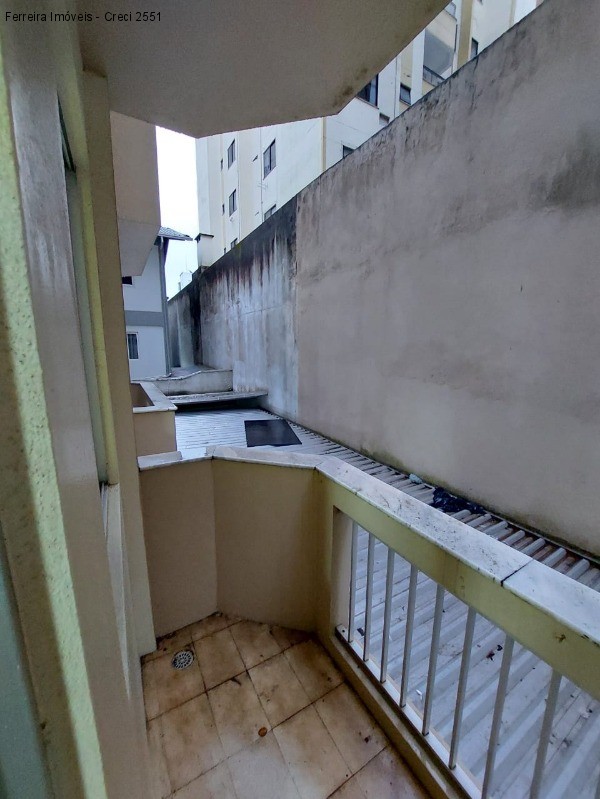 Apartamento para alugar com 1 quarto, 35m² - Foto 9