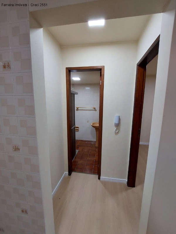 Apartamento para alugar com 1 quarto, 35m² - Foto 10