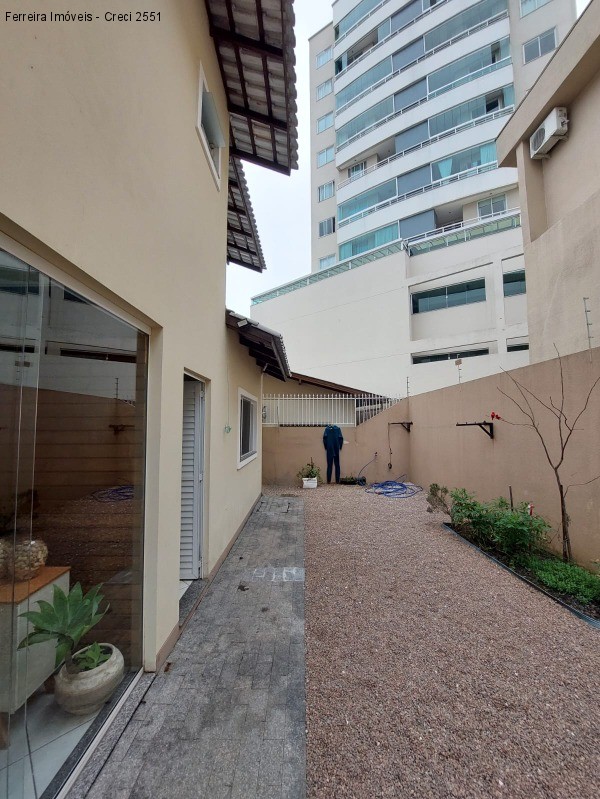 Sobrado à venda com 3 quartos, 154m² - Foto 3