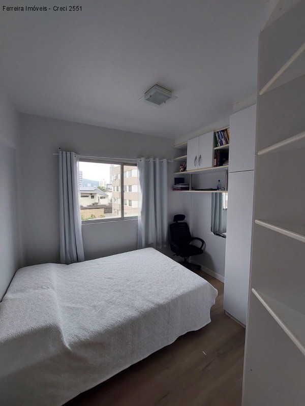 Apartamento à venda com 2 quartos, 51m² - Foto 4