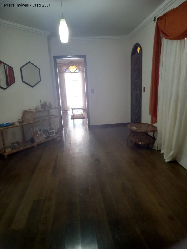 Casa à venda com 3 quartos, 240m² - Foto 24