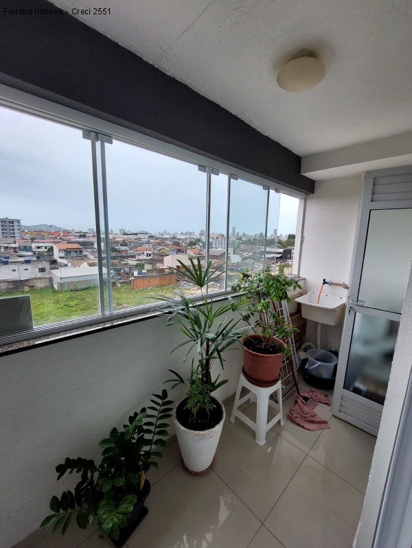 Apartamento à venda com 2 quartos, 54m² - Foto 12