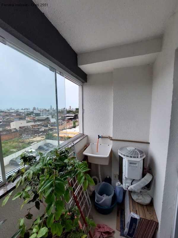 Apartamento à venda com 2 quartos, 54m² - Foto 13