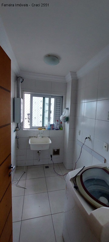 Apartamento para alugar com 4 quartos, 150m² - Foto 18