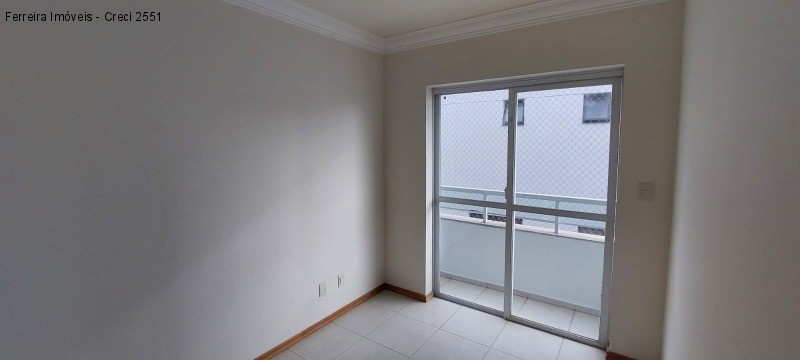 Apartamento para alugar com 4 quartos, 150m² - Foto 8