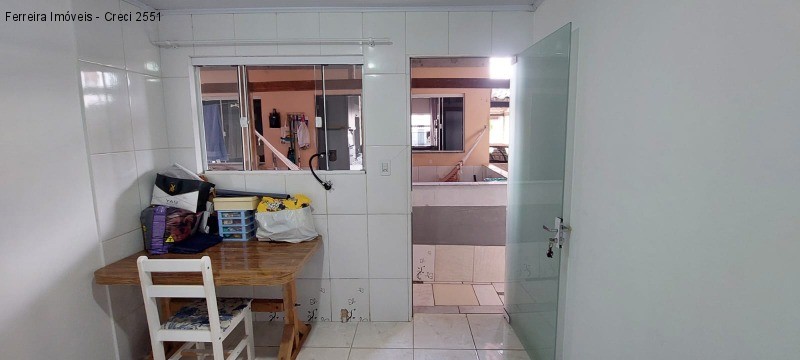 Casa à venda com 3 quartos, 100m² - Foto 27