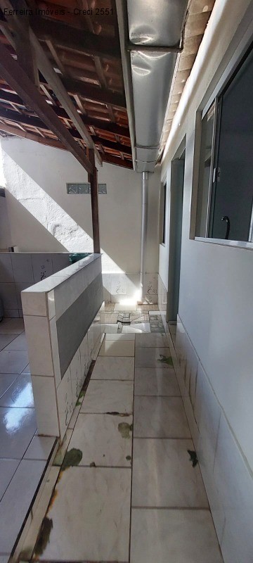 Casa à venda com 3 quartos, 100m² - Foto 18