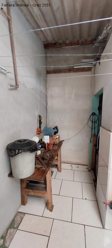 Casa à venda com 3 quartos, 100m² - Foto 21