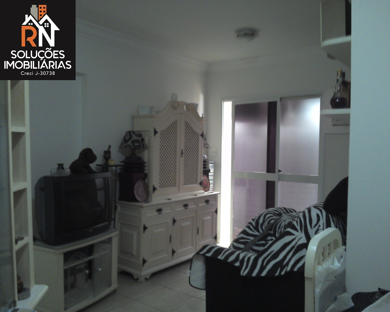 Apartamento à venda e aluguel com 3 quartos, 77m² - Foto 2