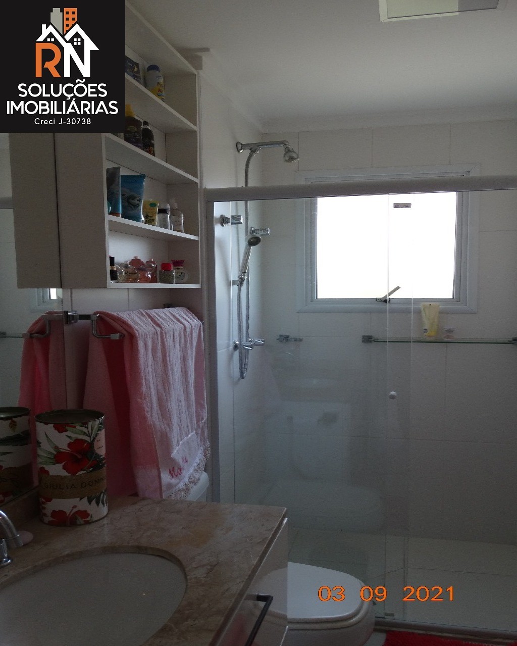 Apartamento para alugar com 4 quartos, 193m² - Foto 2