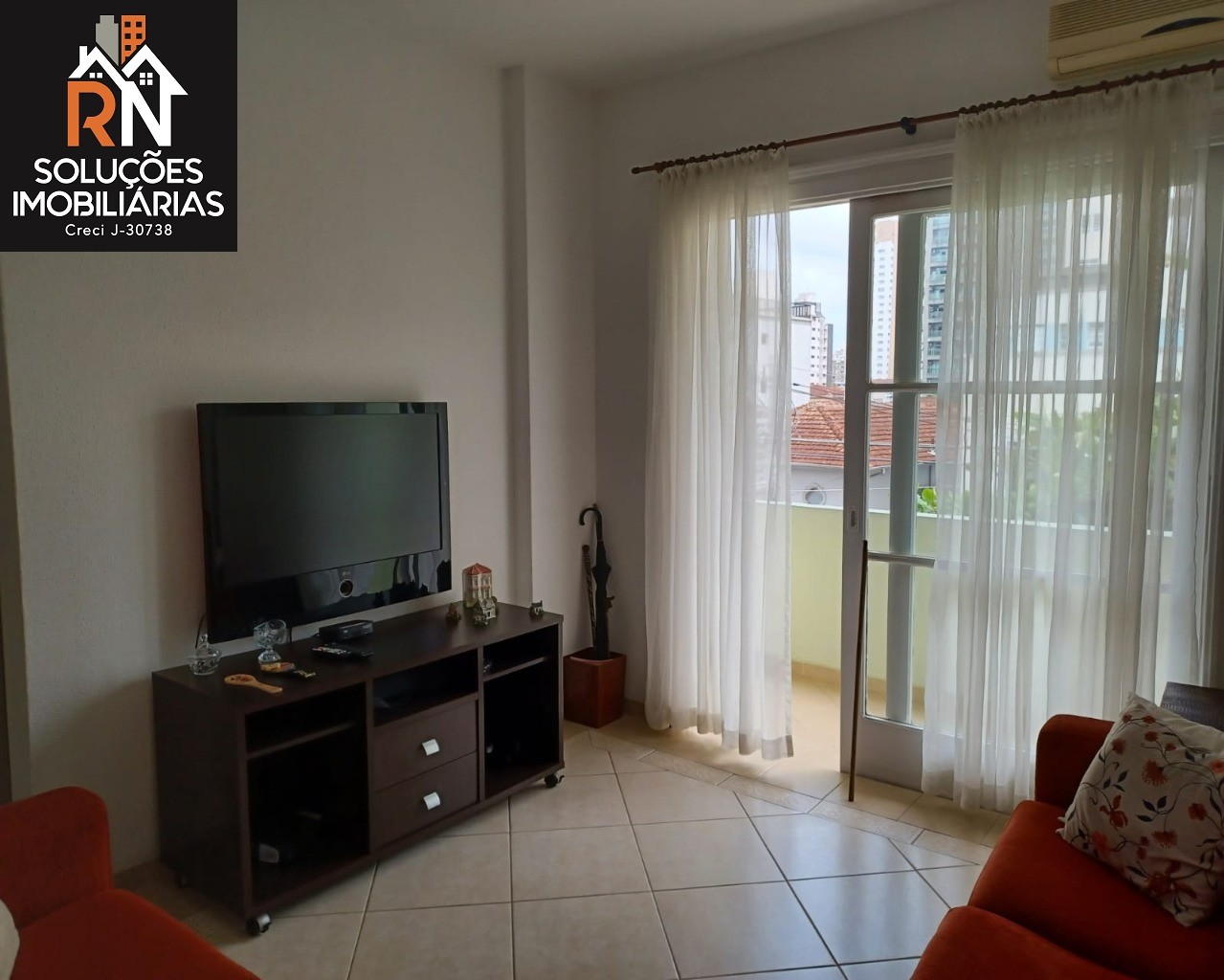 Apartamento à venda com 3 quartos, 108m² - Foto 1