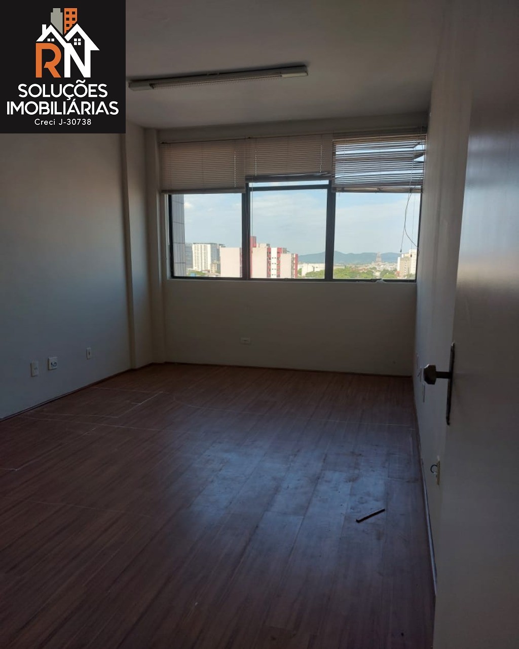 Conjunto Comercial-Sala para alugar, 145m² - Foto 1