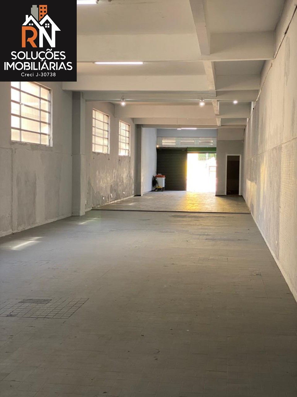 Loja-Salão à venda e aluguel, 570m² - Foto 1