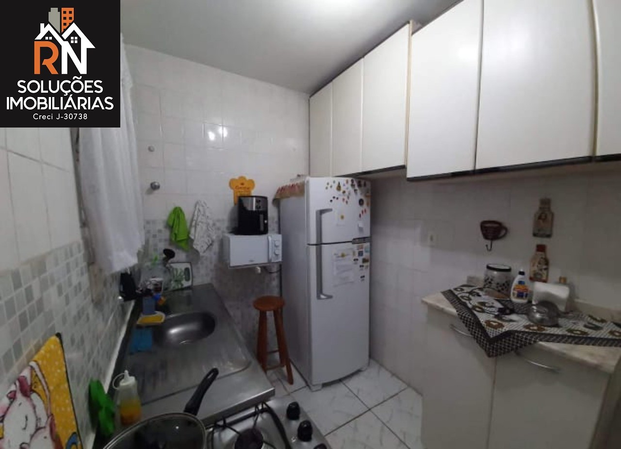 Apartamento à venda com 2 quartos, 70m² - Foto 5