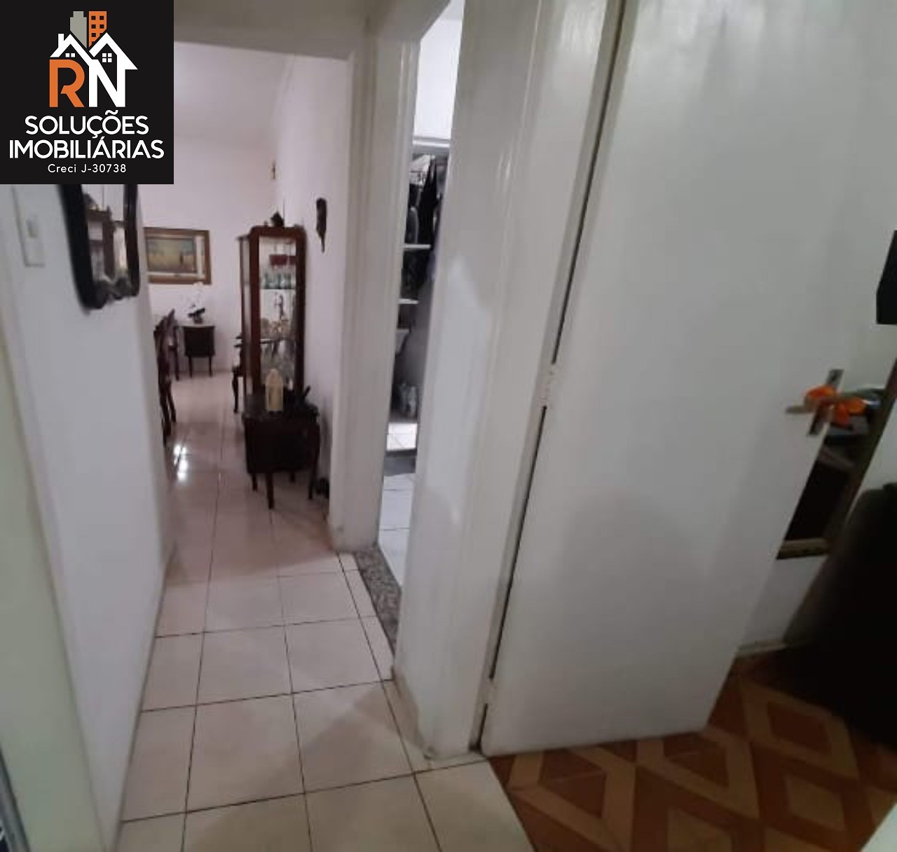 Apartamento à venda com 2 quartos, 70m² - Foto 11