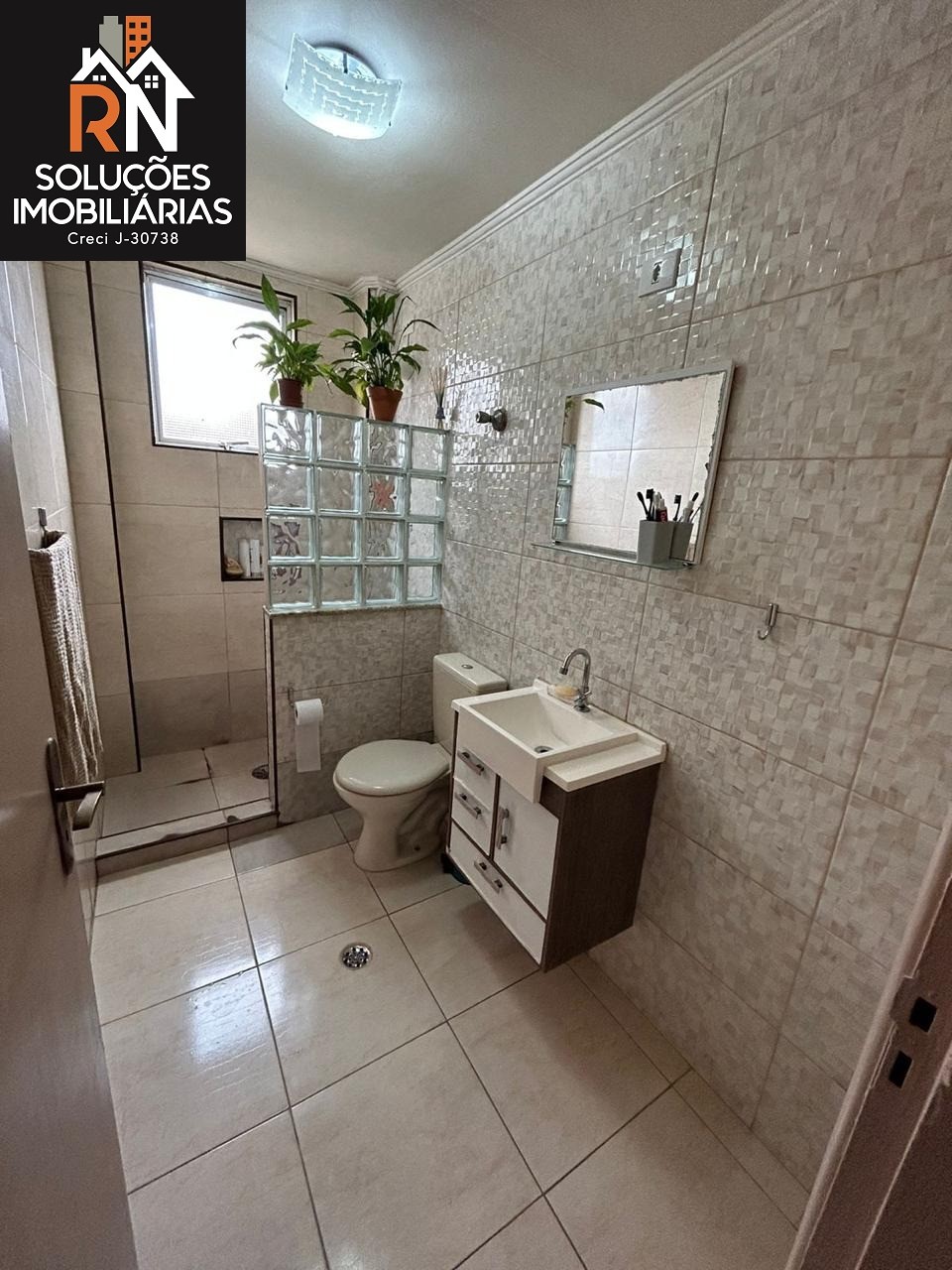 Apartamento à venda com 2 quartos, 74m² - Foto 11