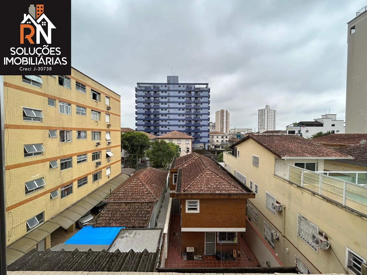 Apartamento à venda com 2 quartos, 74m² - Foto 3