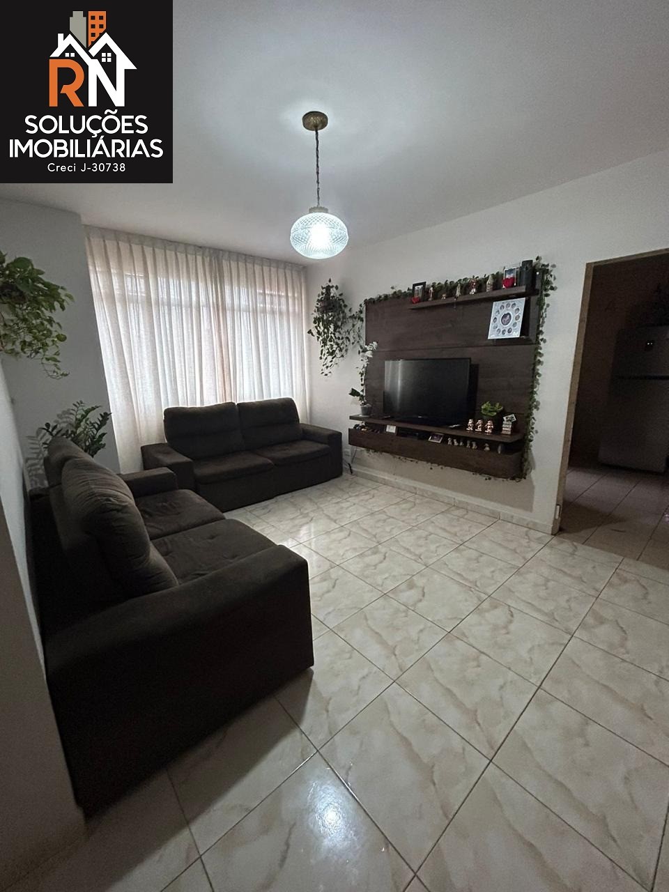 Apartamento à venda com 2 quartos, 74m² - Foto 1