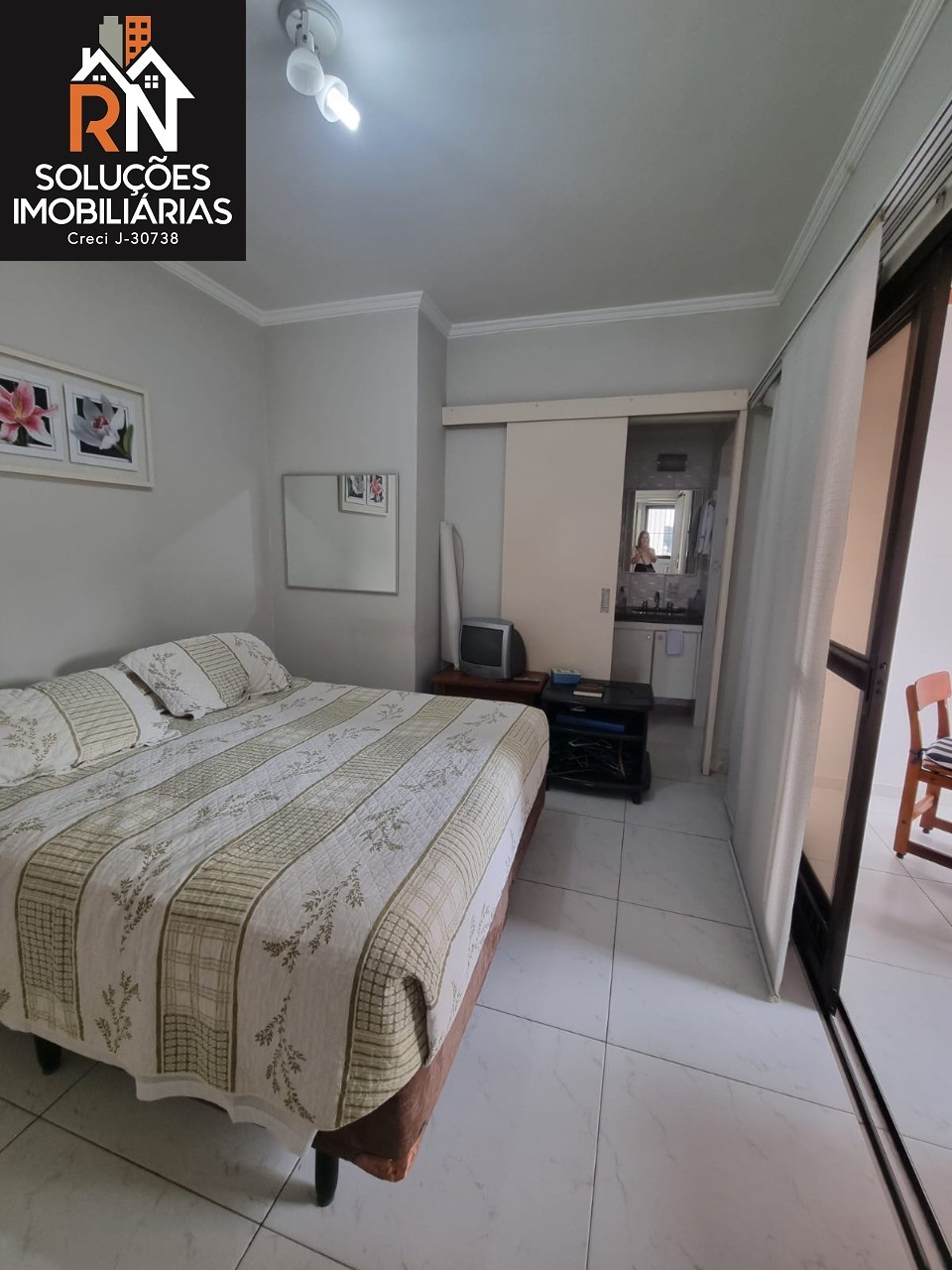 Apartamento para alugar com 3 quartos, 180m² - Foto 9