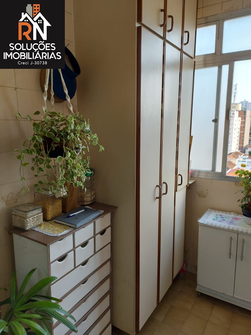 Apartamento à venda com 1 quarto, 54m² - Foto 32