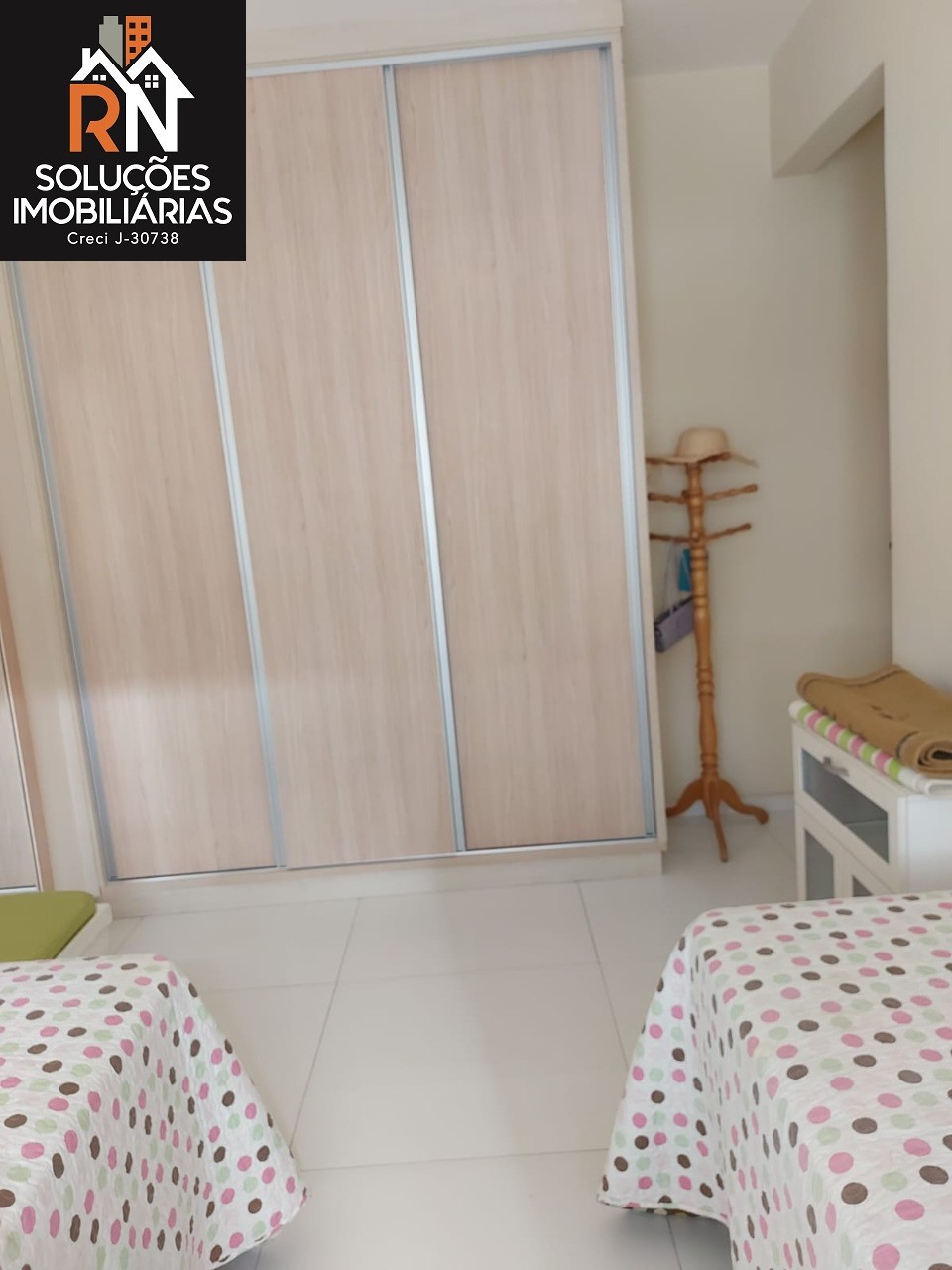 Apartamento à venda com 3 quartos, 139m² - Foto 9