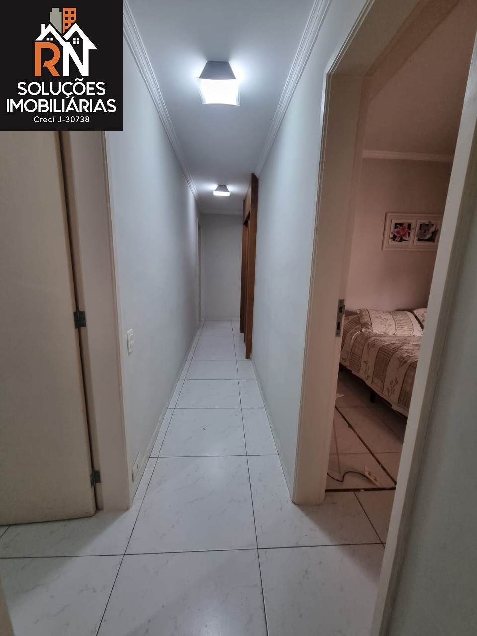 Apartamento para alugar com 3 quartos, 180m² - Foto 4