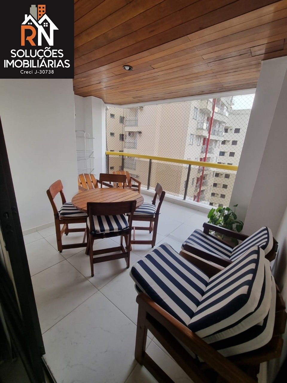 Apartamento para alugar com 3 quartos, 180m² - Foto 29