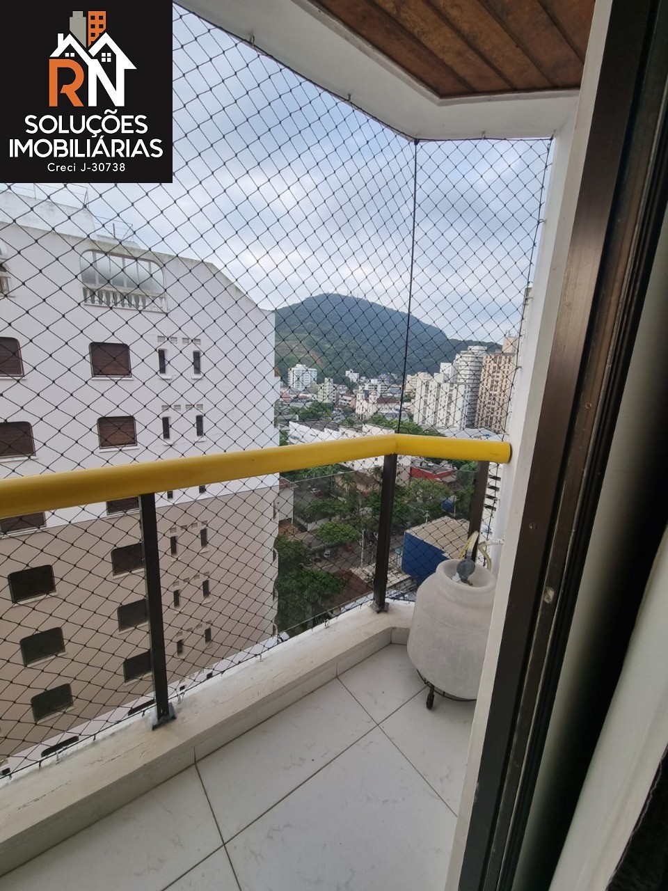 Apartamento para alugar com 3 quartos, 180m² - Foto 3