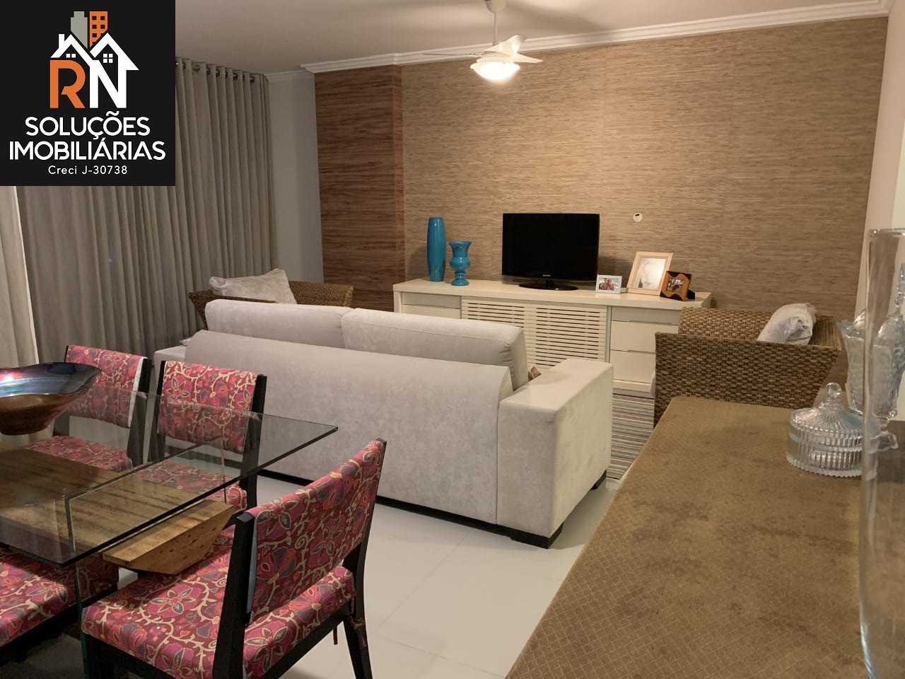 Apartamento para alugar com 3 quartos, 116m² - Foto 1