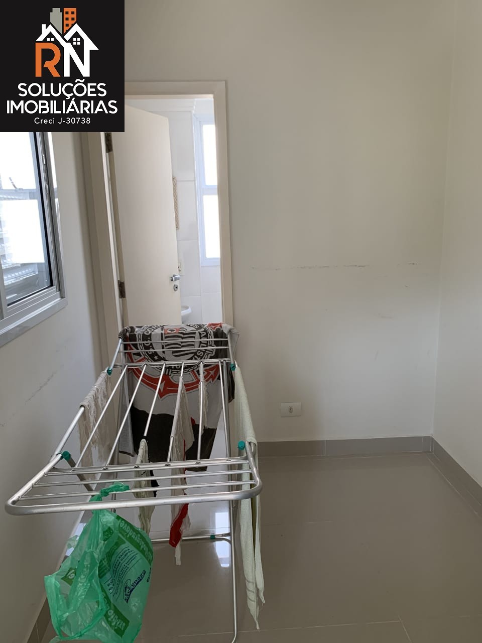 Apartamento para alugar com 3 quartos, 116m² - Foto 3