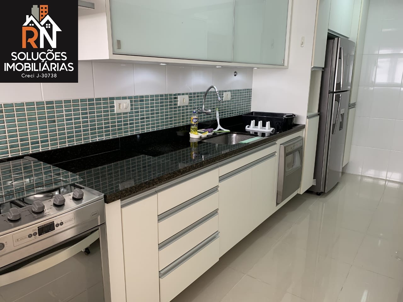 Apartamento para alugar com 3 quartos, 116m² - Foto 4