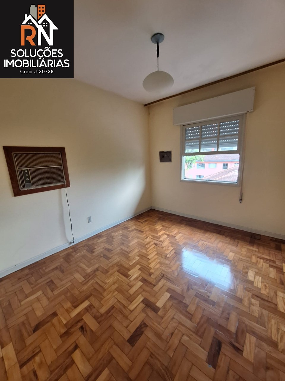 Apartamento à venda com 3 quartos, 100m² - Foto 3