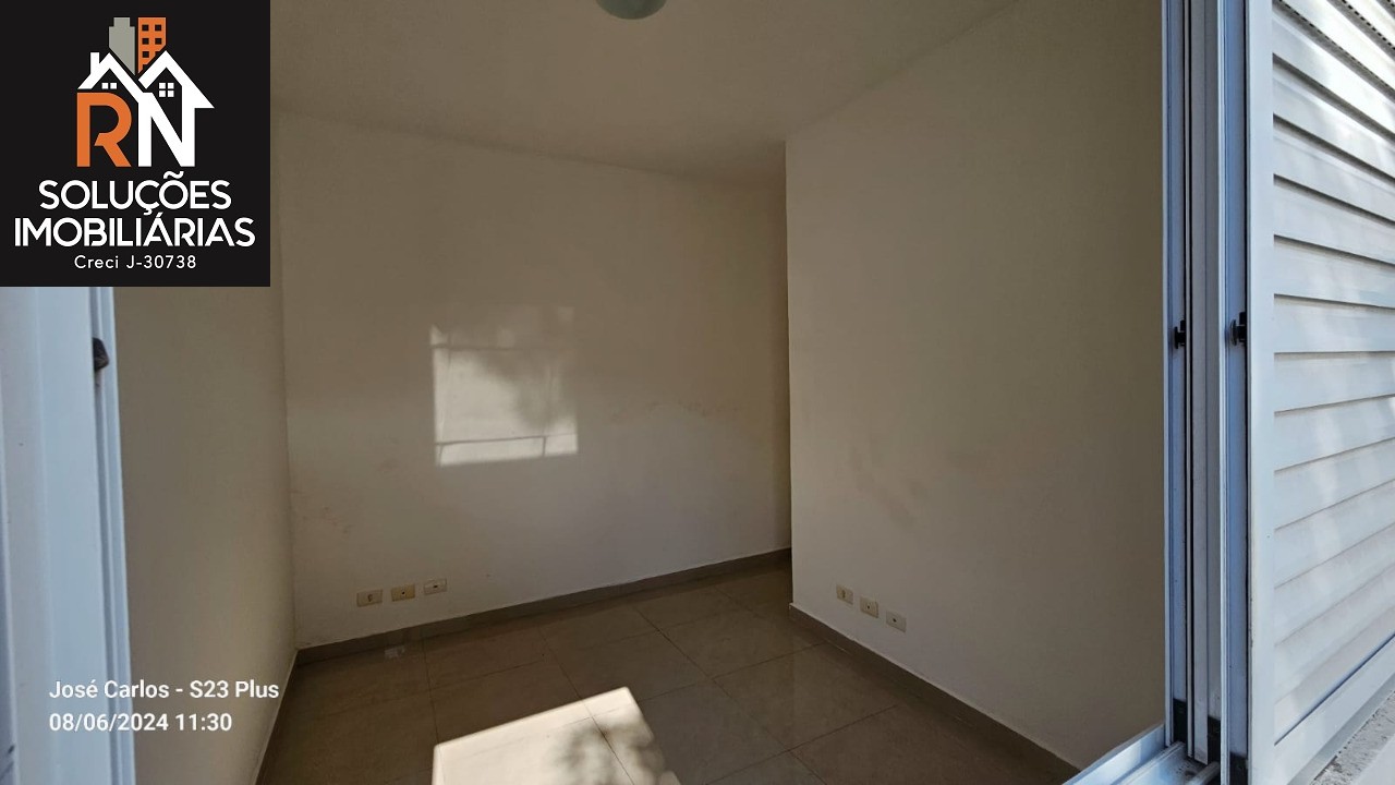 Casa à venda com 2 quartos, 103m² - Foto 5