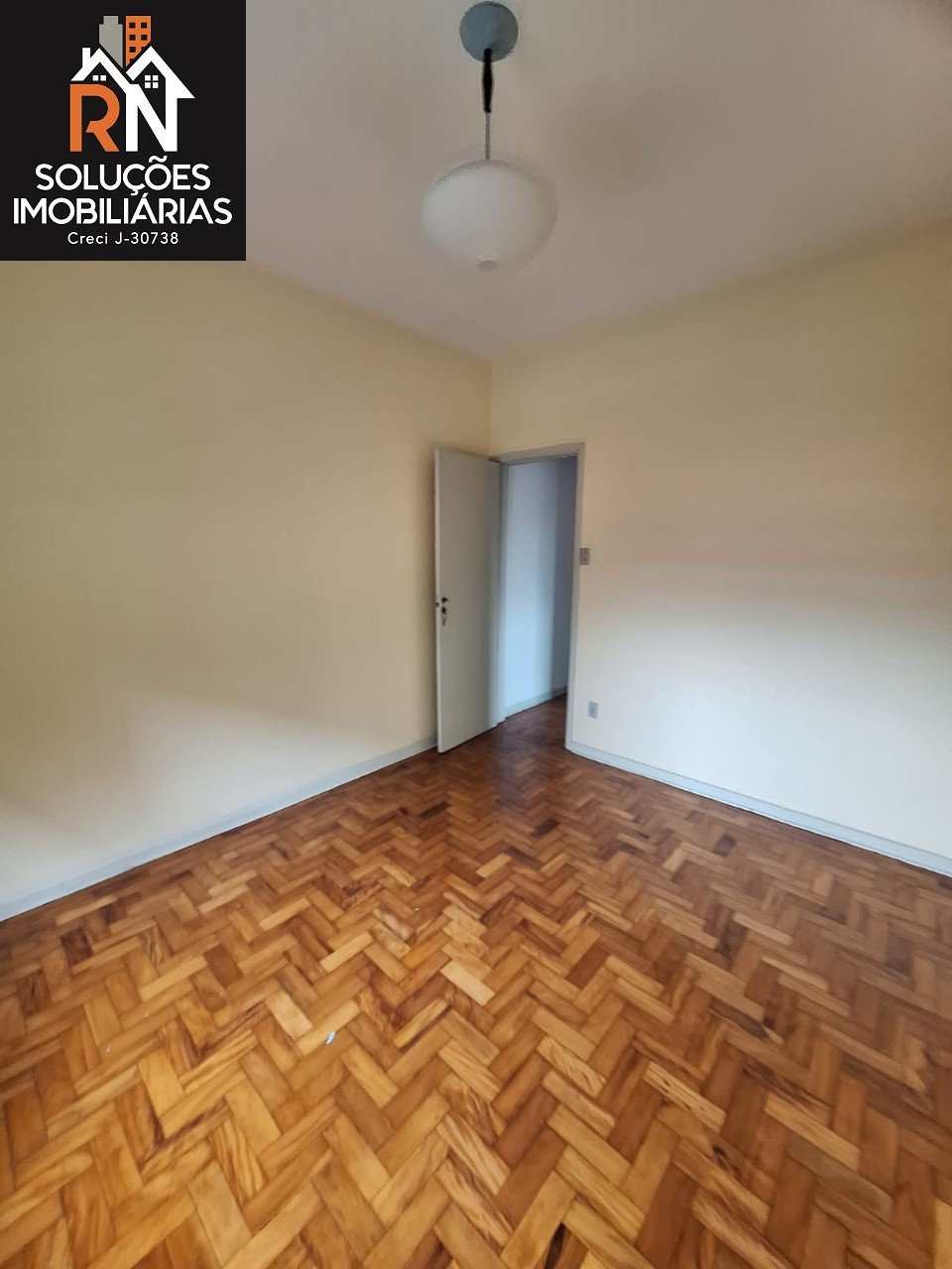 Apartamento à venda com 3 quartos, 100m² - Foto 18