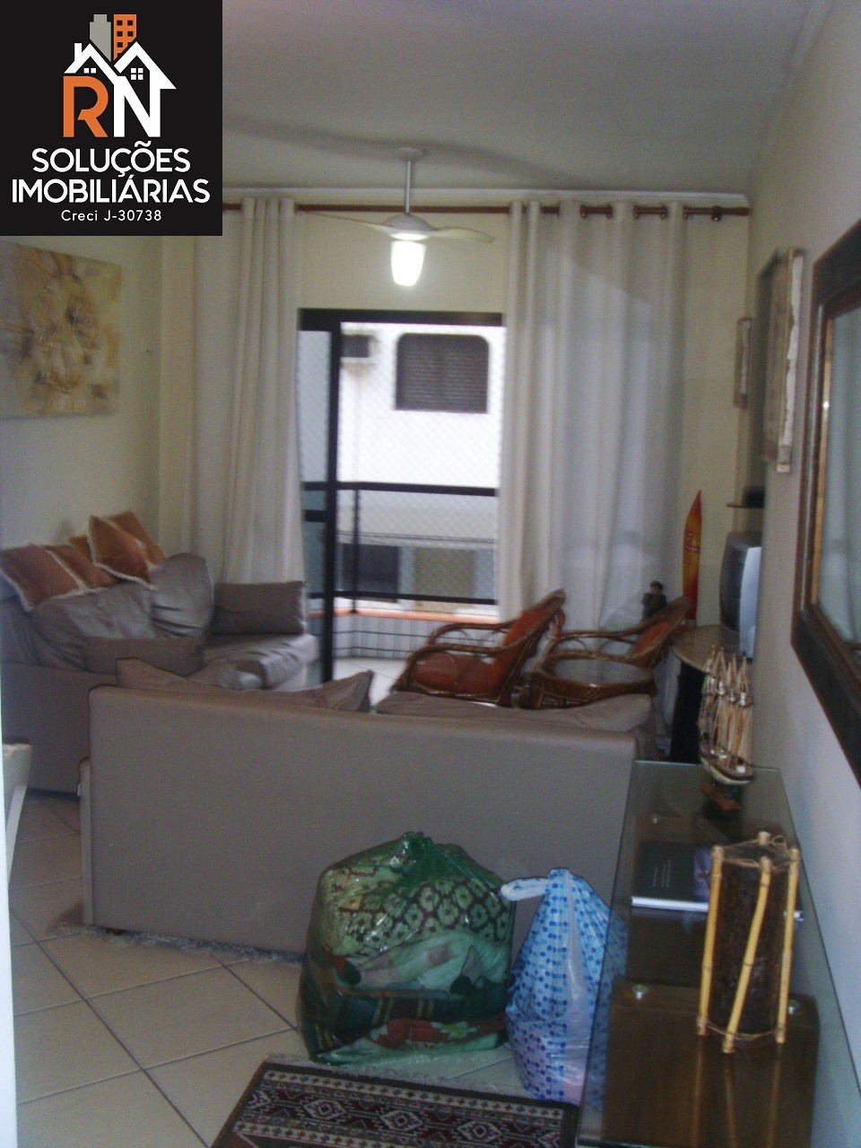 Apartamento à venda com 3 quartos, 80m² - Foto 1