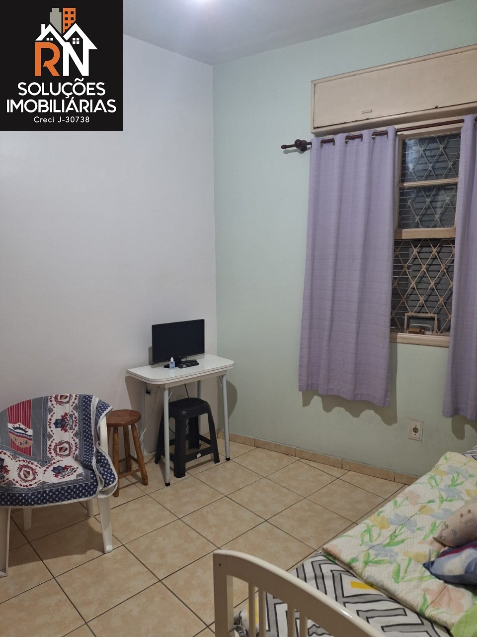 Apartamento à venda com 2 quartos, 70m² - Foto 2