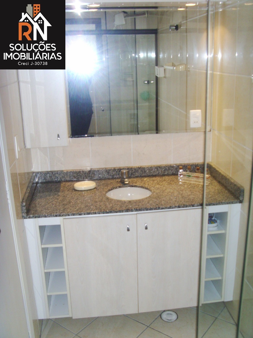 Apartamento à venda com 3 quartos, 80m² - Foto 15