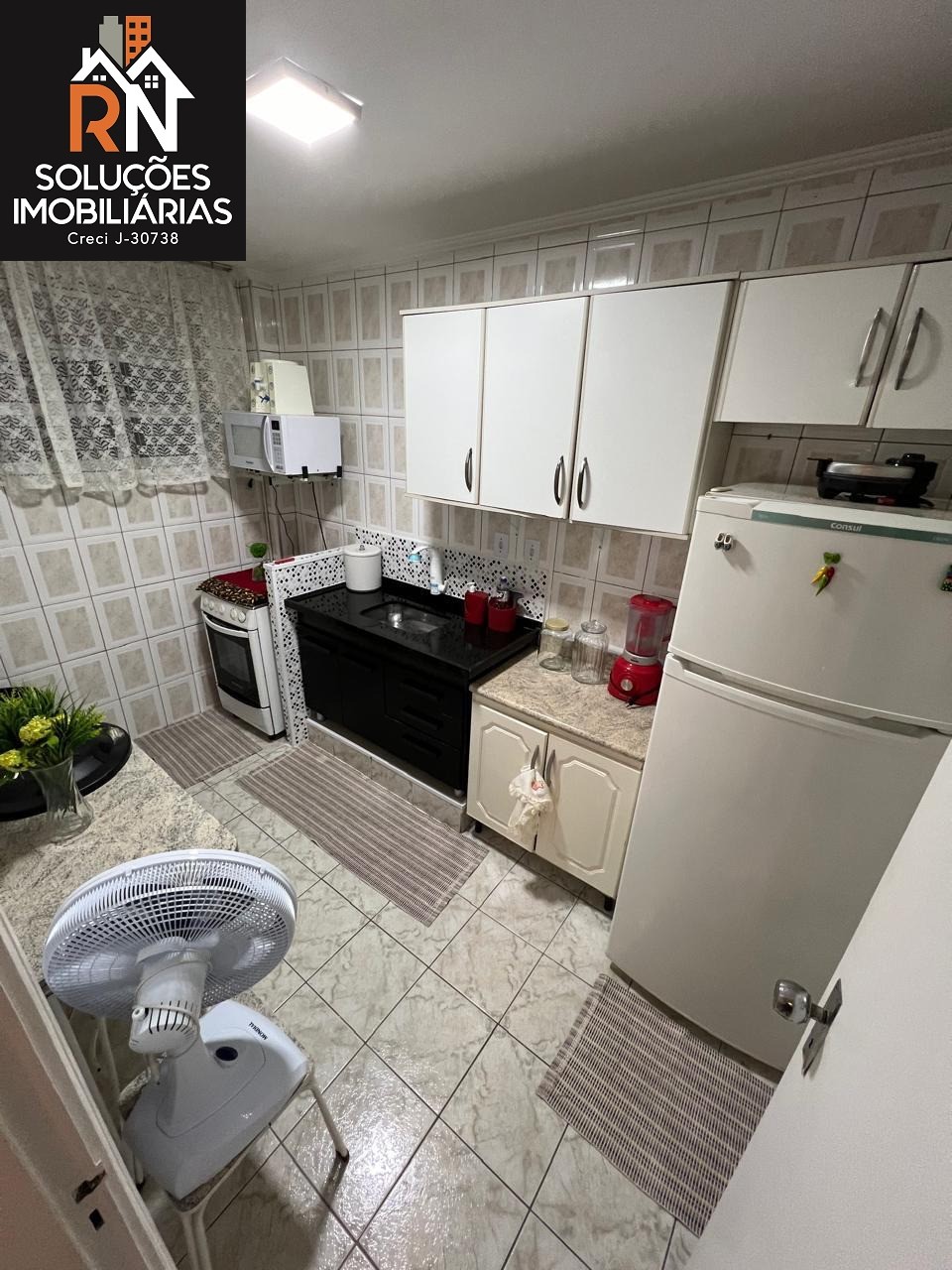 Apartamento para alugar com 2 quartos, 60m² - Foto 7