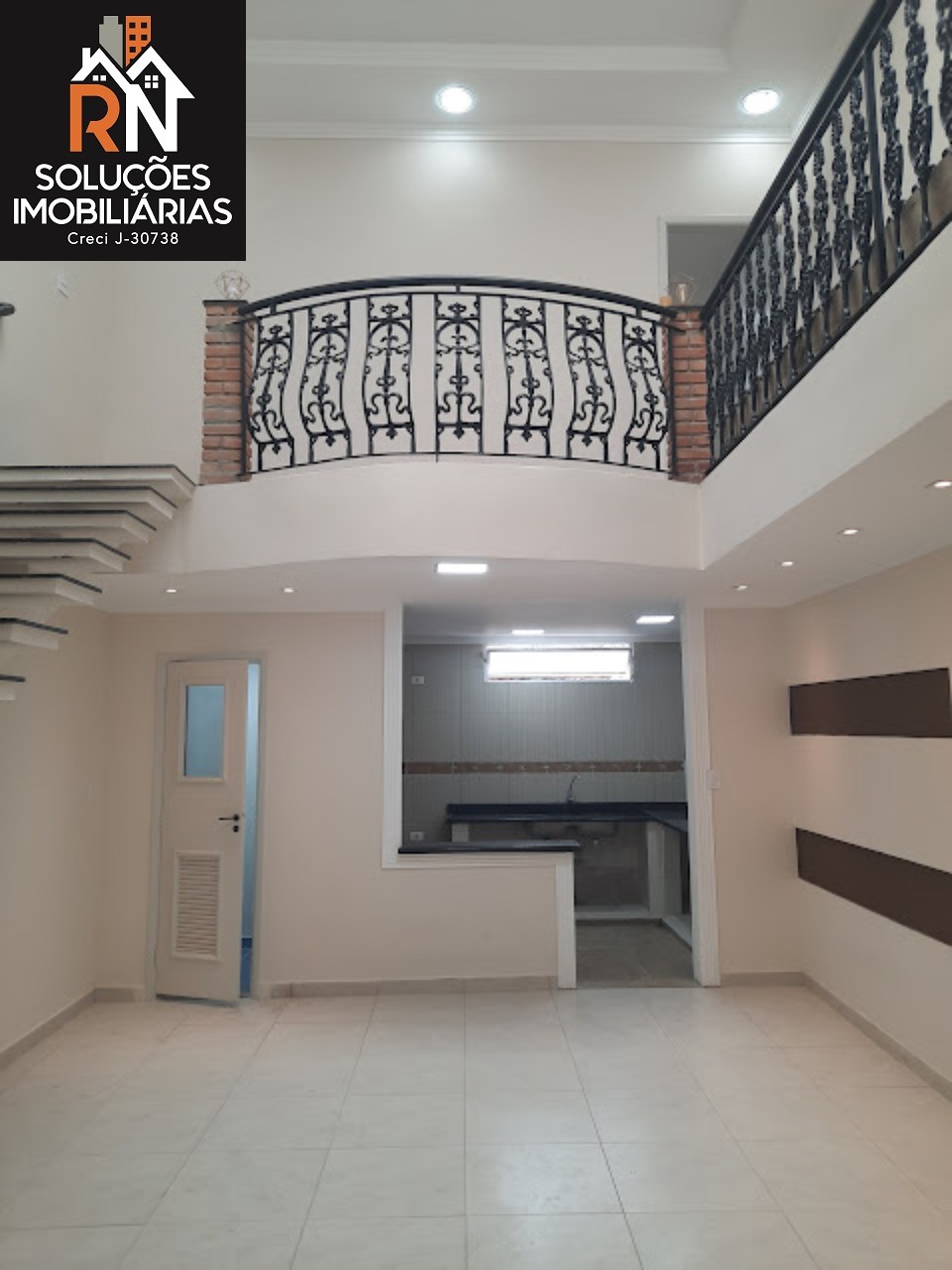 Sobrado para alugar com 2 quartos, 100m² - Foto 5