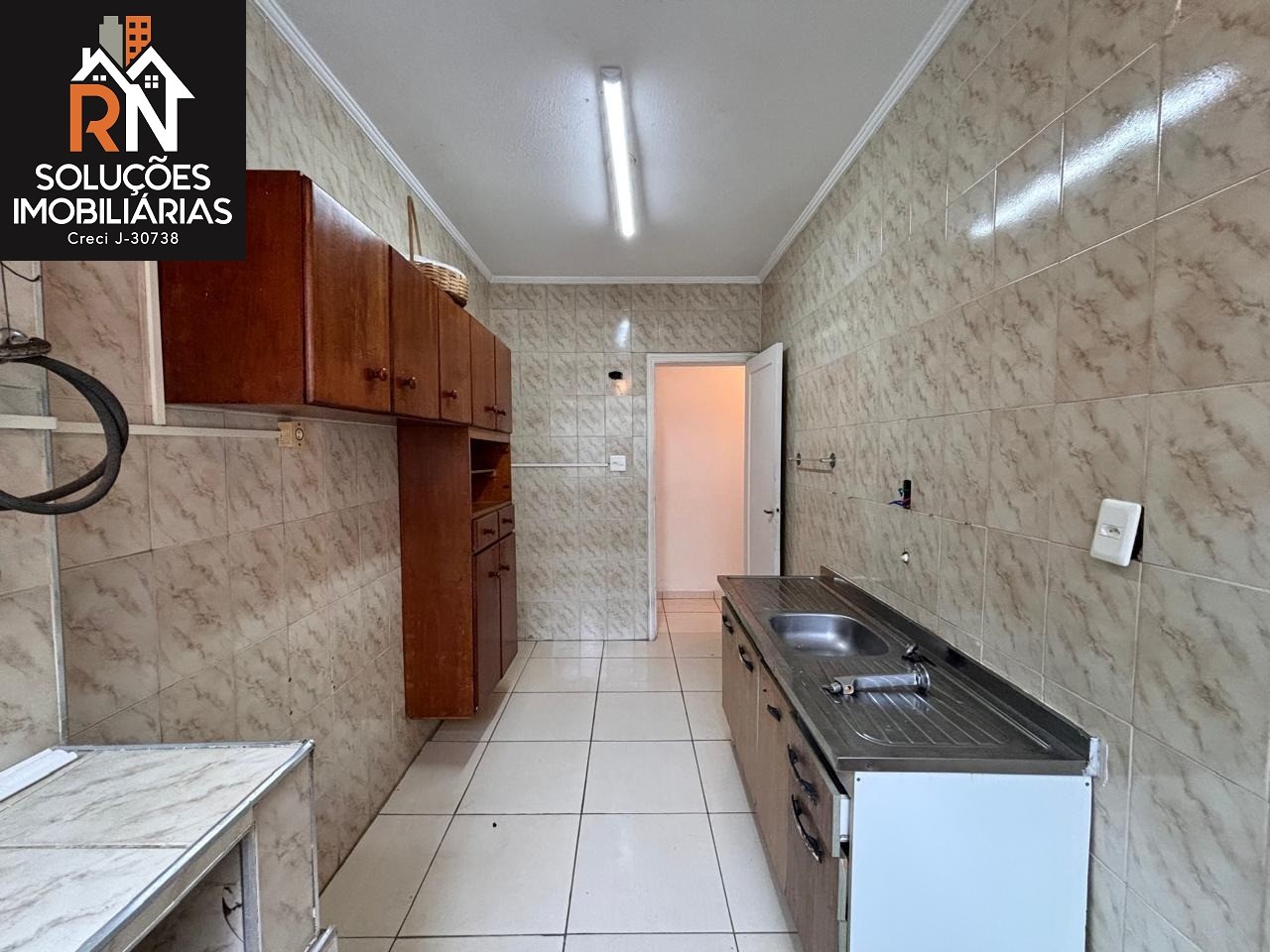 Apartamento para alugar com 2 quartos, 95m² - Foto 35