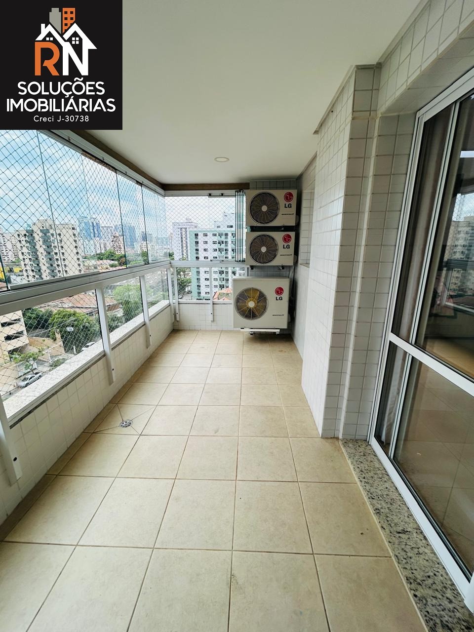 Apartamento para alugar com 2 quartos, 95m² - Foto 10