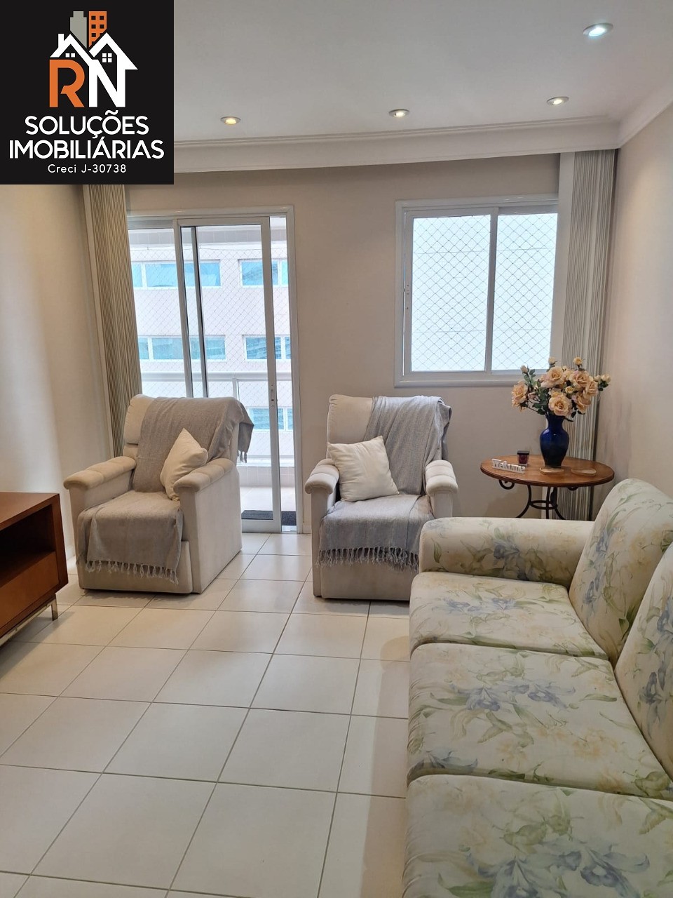 Apartamento à venda e aluguel com 2 quartos, 99m² - Foto 1