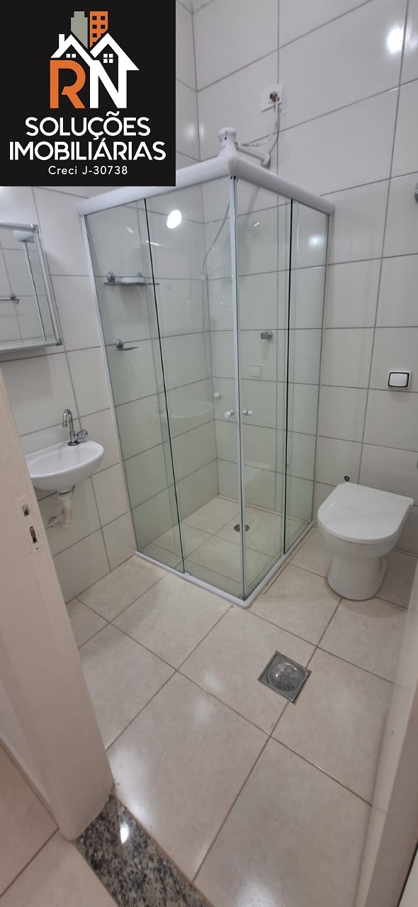 Casa para alugar com 3 quartos, 110m² - Foto 13