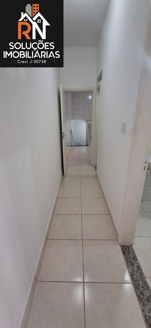 Casa para alugar com 3 quartos, 110m² - Foto 14
