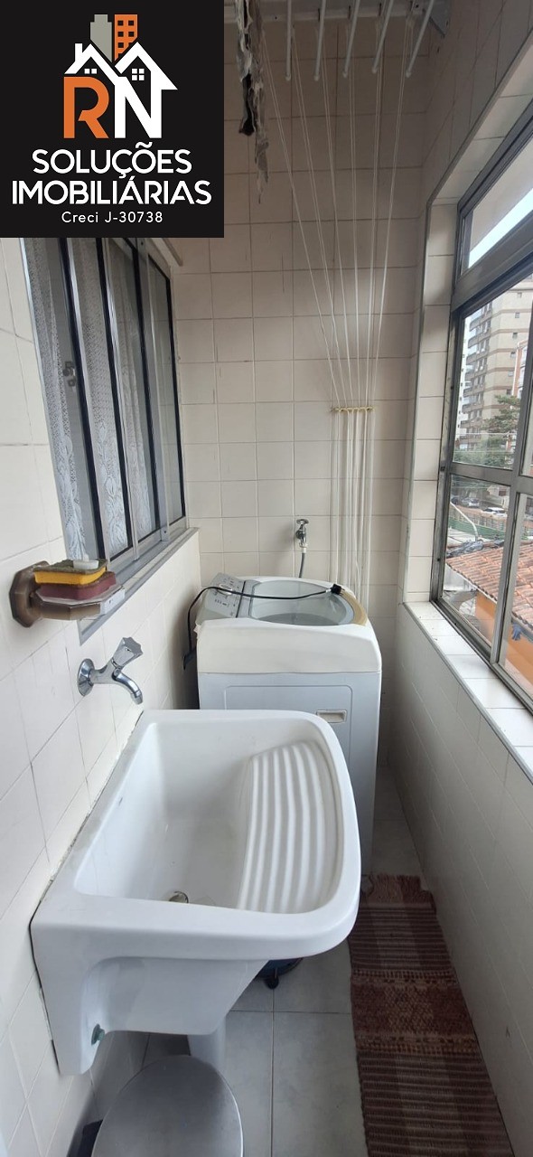 Apartamento para alugar com 2 quartos, 65m² - Foto 12