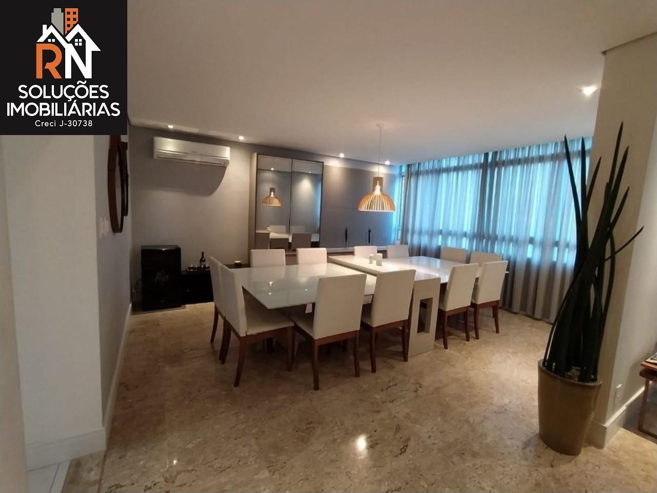 Apartamento, 4 quartos, 233 m² - Foto 1